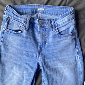 Skinny light washed Old Navy jeans! They are size 0 but fit a little bigger.